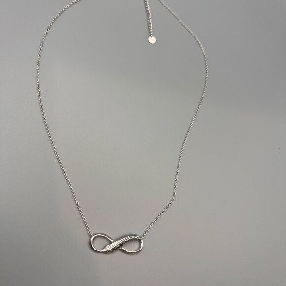 Sterling silver 925 Elegant Silver Infinity Necklace - Picture 6 of 8
